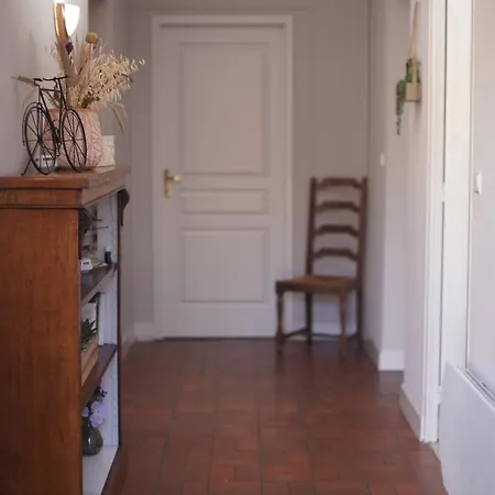 Slow-living Retreat In The French Countryside, Gers 아파트 Barran