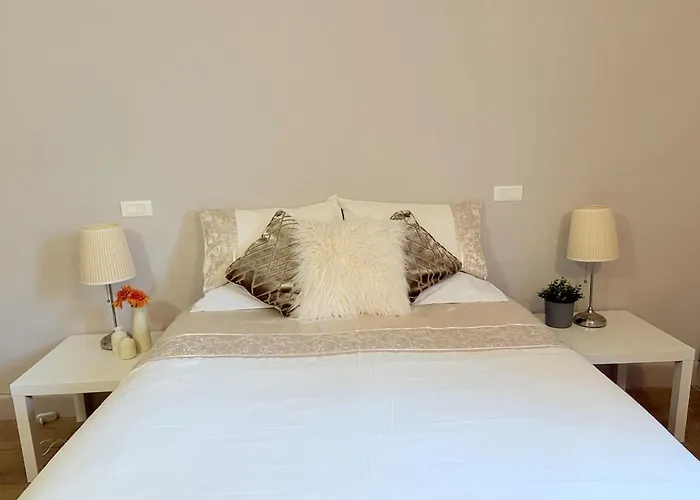 Apartamento Retreat In The Gers With Pool, Bikes And Starry Skies Barran