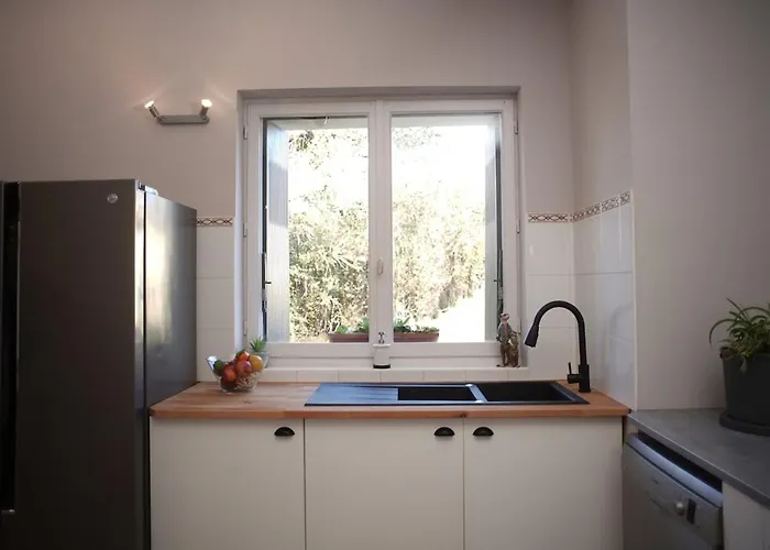 Apartamento Retreat In The Gers With Pool, Bikes And Starry Skies *